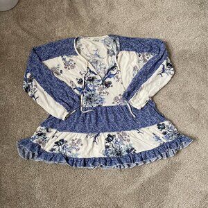 Blue and White Floral Flowy American Eagle Top